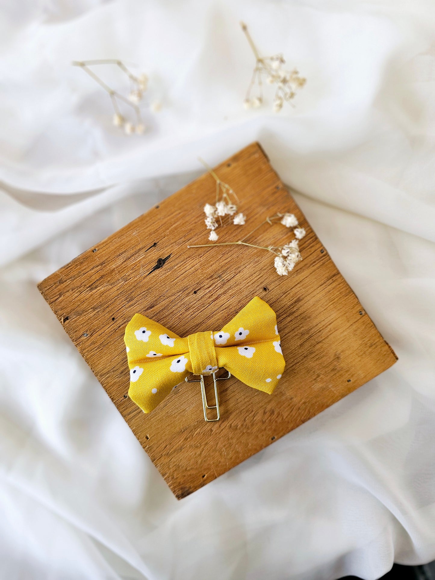 Placeholder Bows: Countryside Collection